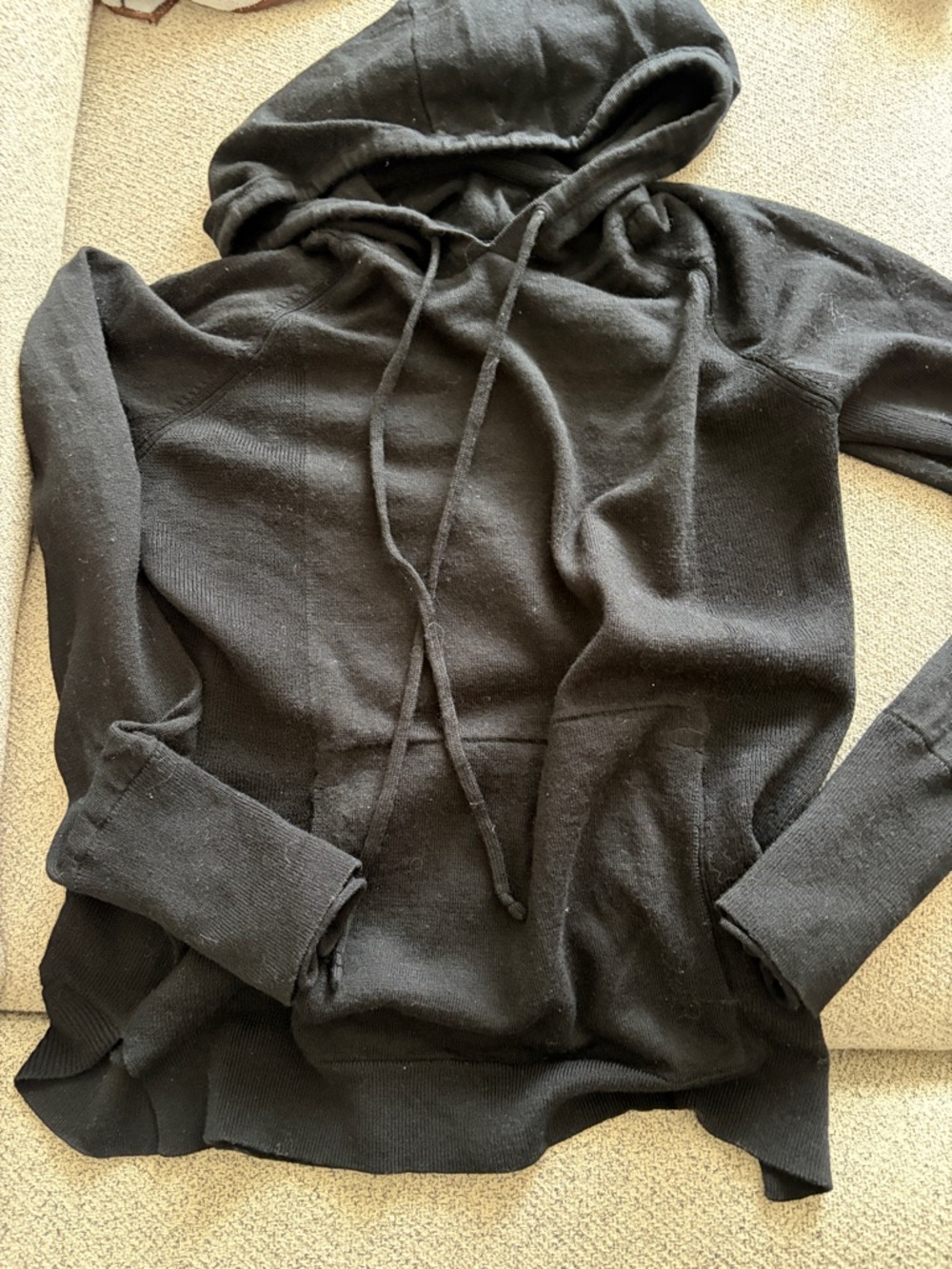 Lululemon Marino wool hooded sweater fit fits women’s M/L 8-10